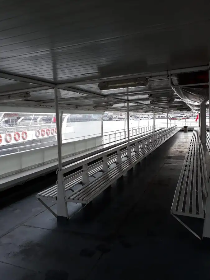 Buque de ferry en venta
