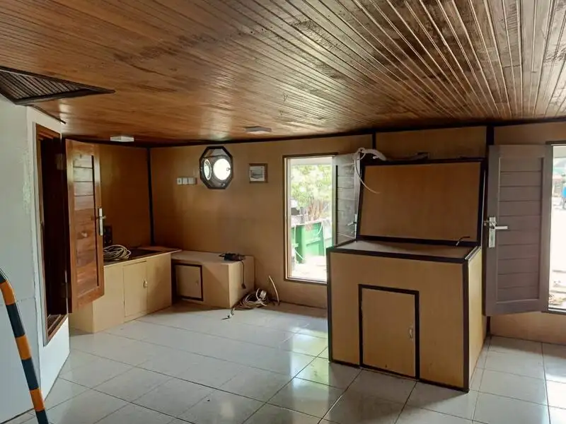 Buque de desembarco, tanque en venta