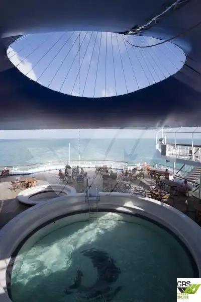 Buque de crucero en venta