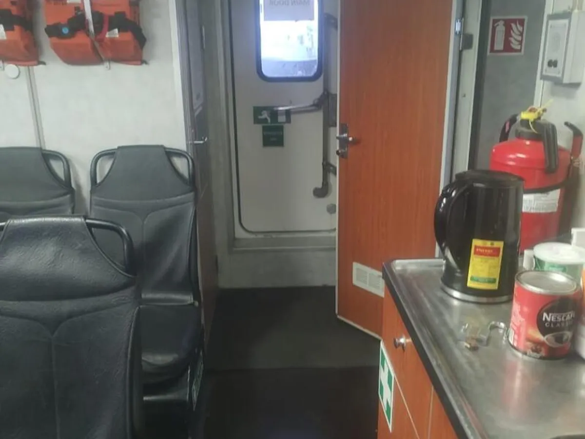 Lancha de tripulación en venta