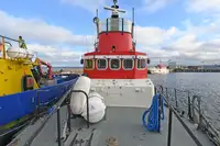 Buque de rescate en venta