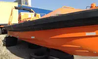 Buque de rescate en venta