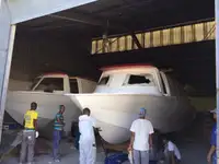 Buque de rescate en venta