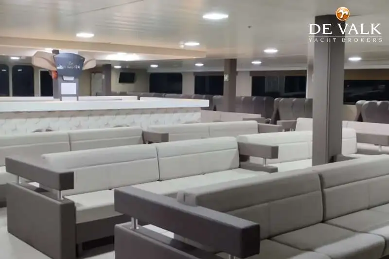 Buque de ferry en venta