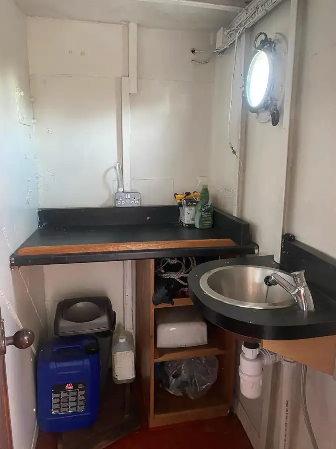 Buque de crucero en venta