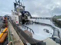 Buque grúa en venta