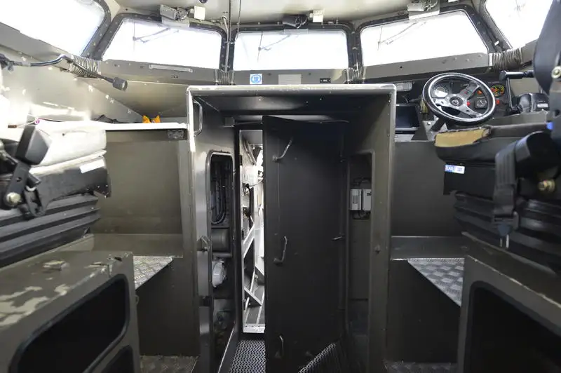 Buques navales/militares en venta