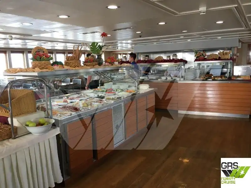 Buque de crucero en venta