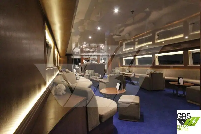 Buque de crucero en venta