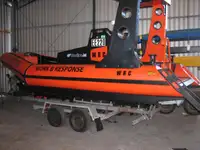 Buque de salvamento en venta