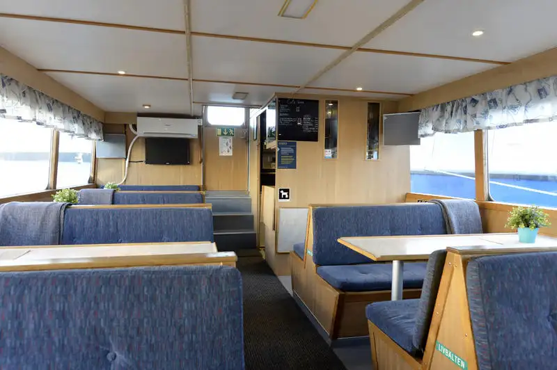 Buque de pasajeros en venta