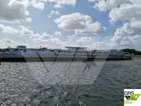 Buque de crucero en venta