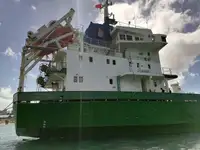 Oil/Chemical tanker en venta