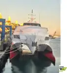 Buque de pasajeros en venta