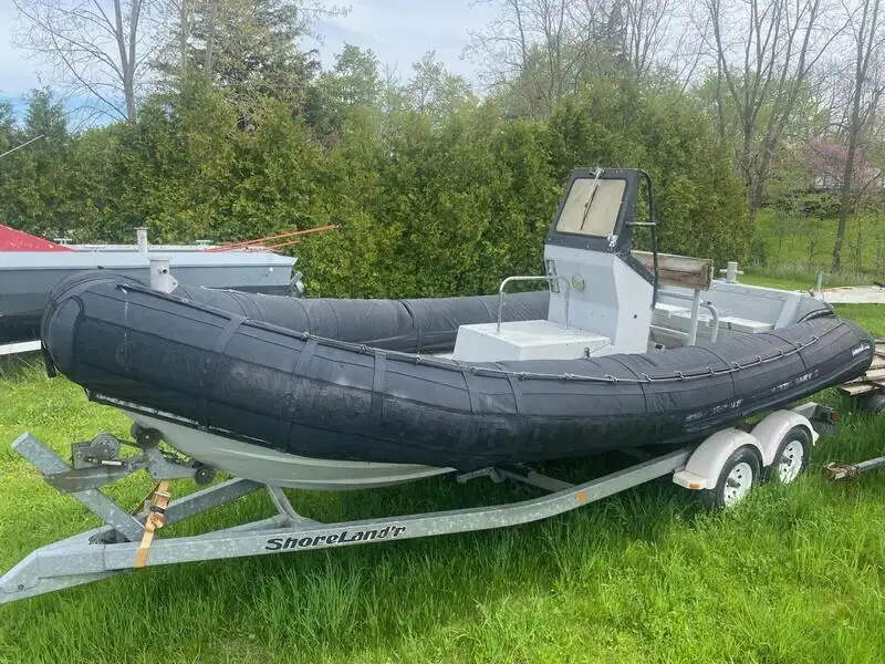Bote inflable rígido en venta
