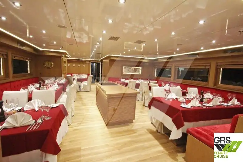 Buque de crucero en venta