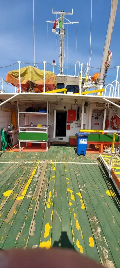 Lancha de tripulación en venta