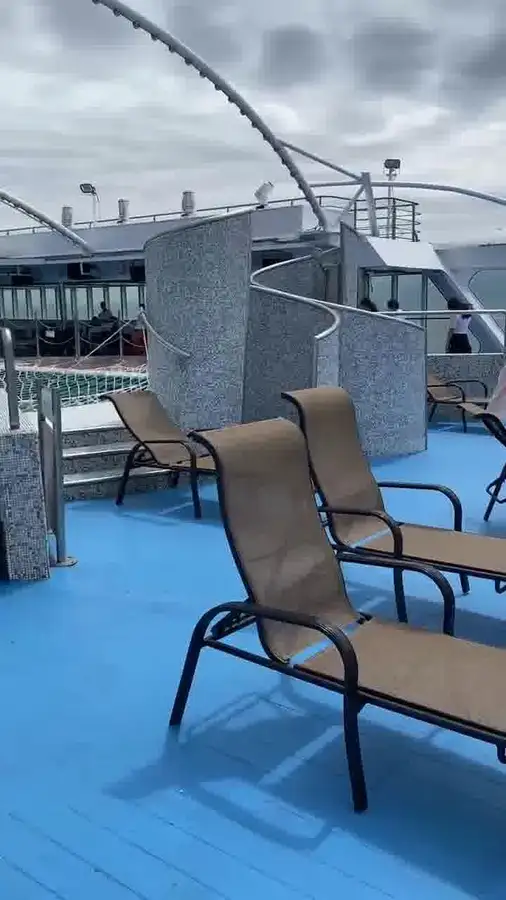 Buque de crucero en venta