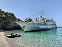 Buque de pasajeros en venta