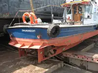 Barco de tripulación en venta