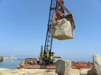 Buque grúa en venta
