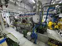 Buque portacontenedores en venta
