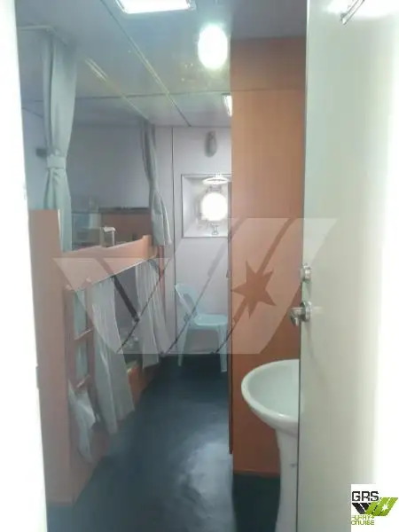 Buque de desembarco, tanque en venta