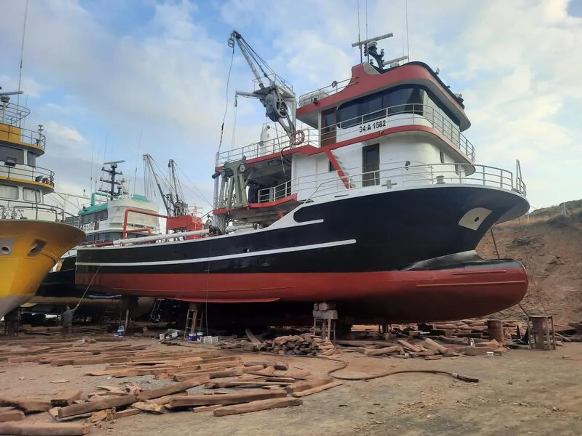 Buque de pesca en venta