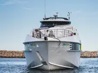Buque de pasajeros en venta
