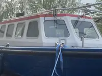 Patrullera en venta