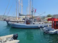 Barco de bomberos en venta