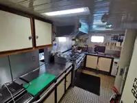 Buque de suministro en venta