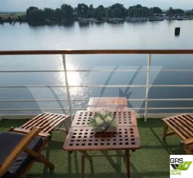 Buque de crucero en venta