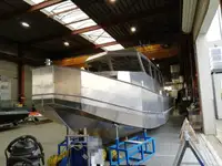 Buque de rescate en venta