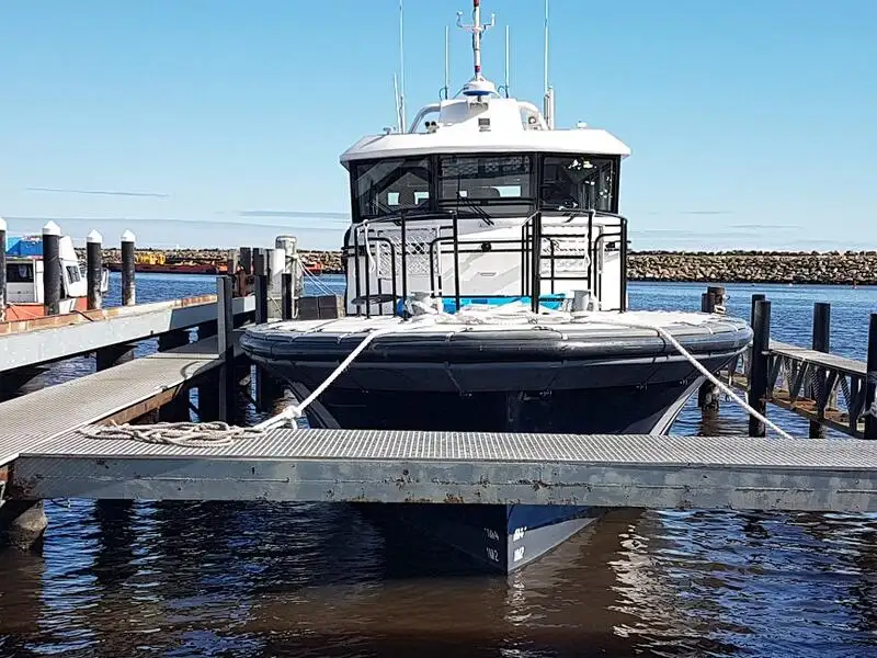 Lancha piloto en venta