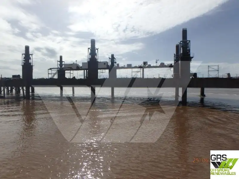 Buque portacontenedores en venta