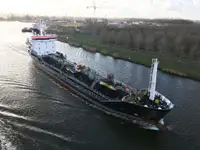 Oil/Chemical tanker en venta