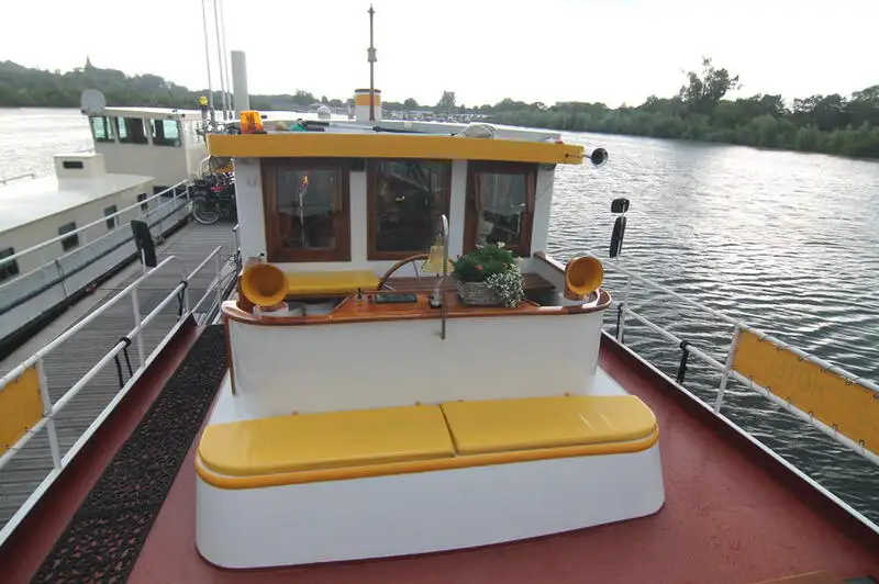 Buque de crucero en venta