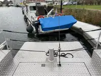 Buque de rescate en venta