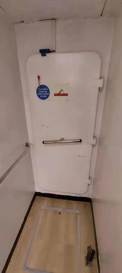Lancha de tripulación en venta