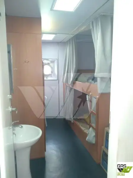 Buque de desembarco, tanque en venta