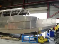 Buque de rescate en venta