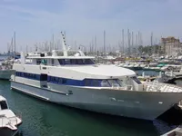 Buque de ferry en venta