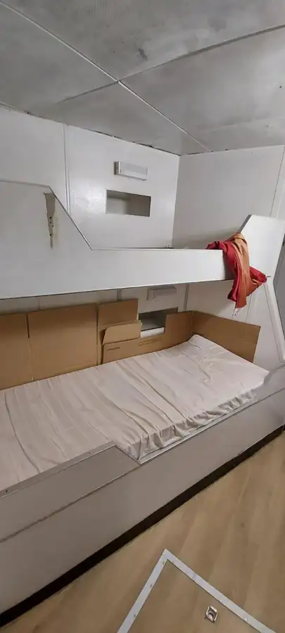 Lancha de tripulación en venta
