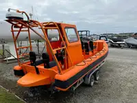 Embarcación neumática rígida en venta