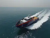 Barco de tripulación en venta