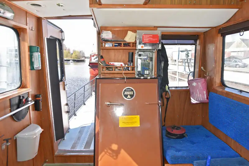 Patrullera en venta