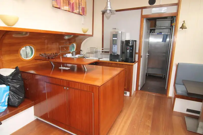 Barcaza en venta