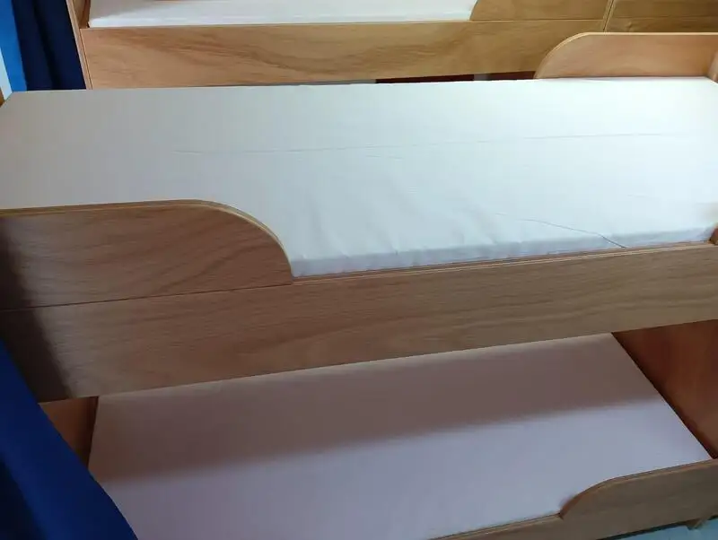 Buque portacontenedores en venta
