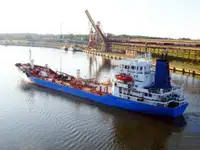 Oil/Chemical tanker en venta